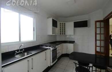 Imagem: O apartamento possui 2 Dormitórios, 1 Banheiro, 2 Vagas na