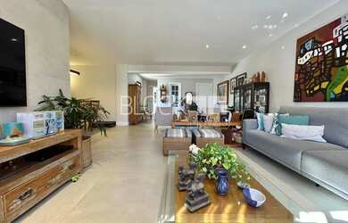 Imagem: O apartamento na cobertura possui 4 Dormitórios, 5 Banheiros