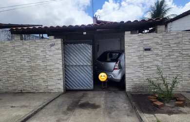 Imagem: A casa possui 3 Dormitórios, 3 Banheiros e está localizado