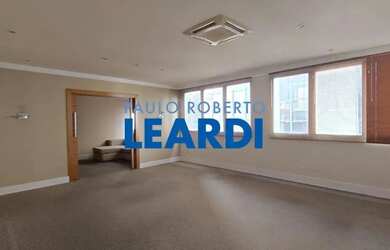 Imagem: O depósito possui 237m² de Área e está localizado em Bela