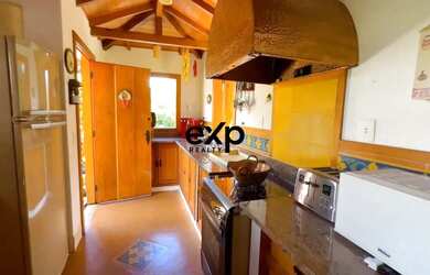 Imagem 8: Casa à Venda no Condomínio Vale das Araucárias, 3 suítes - Itaipava, Petrópolis/RJ