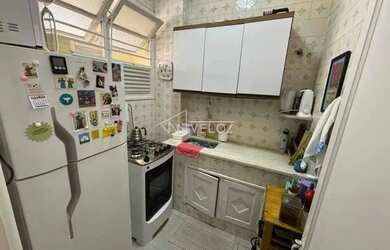 Imagem: O apartamento possui 1 Dormitório, 1 Banheiro e 48m² de Área