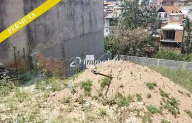 Imagem: O terreno possui 235m² de Área e está localizado em Jardim