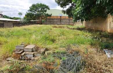 Imagem 4: Terreno à venda com 1000m² no Parque Rural Fazenda Santa Cândida, em...