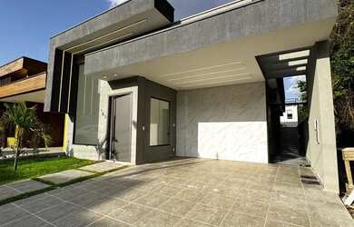 Imagem: A casa em condomínio possui 3 Dormitórios, 4 Banheiros, 4