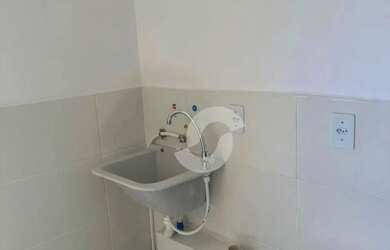 Imagem 15: Apartamento com 2 dormitórios, sala e cozinha e varanda integradas,primeira...