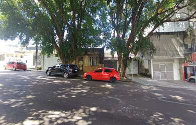 Imagem: O terreno possui 250m² de Área e está localizado em Centro