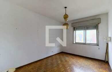 Imagem: A kitnet possui 1 Dormitório, 1 Banheiro, 37m² de Área e