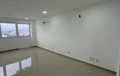 Imagem: O depósito possui 1 Vaga na garagem, 25m² de Área e está