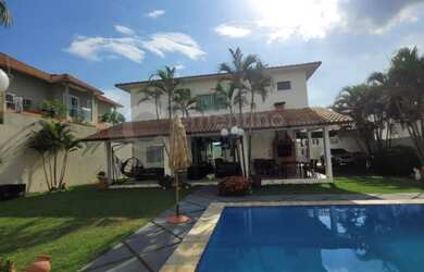 Imagem: A casa em condomínio possui 3 Dormitórios, 4 Banheiros, 4