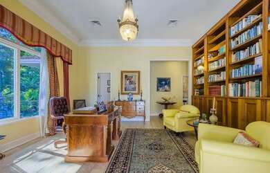 Imagem 10: Mansão Luxuosa com Vista Deslumbrante para o Mar em Condomínio Exclusivo