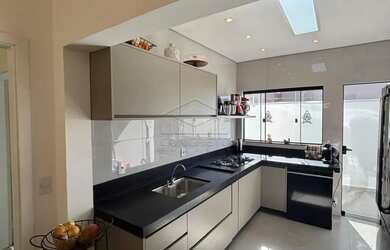 Imagem 7: CASA NA CRUZEIRO DO SUL. 363m² de Área, 4 Vagas na garageme3 Dormitórios