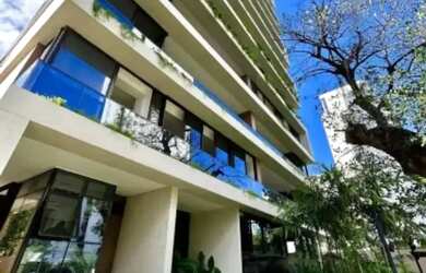 Imagem: O apartamento possui 3 Dormitórios, 5 Banheiros, 3 Vagas na