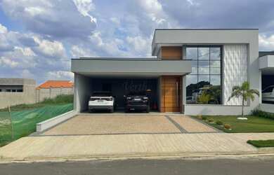 Imagem: A casa em condomínio possui 3 Dormitórios, 4 Banheiros, 4