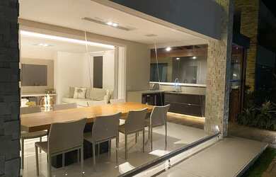 Imagem 5: CASA DE LUXO, MURO Alto!