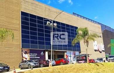 Imagem: O depósito possui 9000m² de Área e está localizado em Belvedere