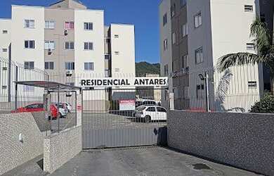 Imagem 1: Troco Apto por Casa/Vendo por R$ 150,000,00