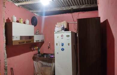 Imagem 7: Vendo 2 casas valor 50 mil 10 metros de frente por 15 de fundo