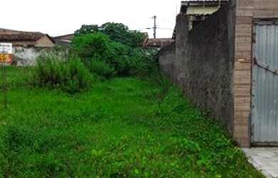 Imagem: O terreno possui 222m² de Área e está localizado em Olhos