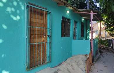 Imagem 5: Vendo 2 casas valor 50 mil 10 metros de frente por 15 de fundo