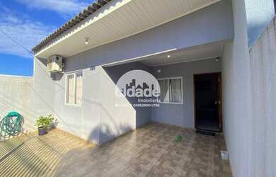 Imagem: A casa possui 2 Dormitórios, 1 Banheiro, 1 Vaga na garagem