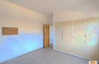 Imagem 13: Casa térrea na rua 4 dormitórios/suite, cozinha planejada