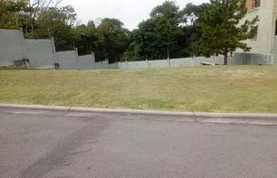 Imagem: O terreno possui 604m² de Área e está localizado em Granja