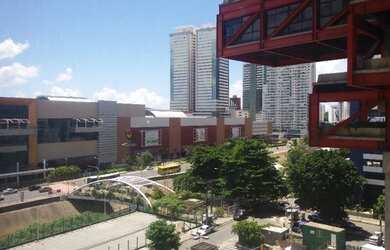 Imagem: O depósito possui 1 Vaga na garagem, 27m² de Área e está