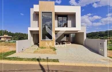 Imagem: A casa possui 3 Dormitórios, 1 Banheiro, 188m² de Área e