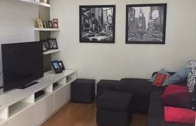 Imagem: A casa possui 2 Dormitórios, 2 Banheiros, 1 Vaga na garagem