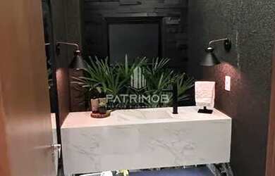 Imagem 4: Sobrado maravilhoso 4 suítes c/ Planejados, sistema fotovoltaico e Piscina...