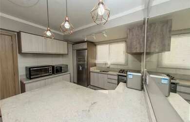 Imagem: O apartamento possui 3 Dormitórios, 3 Banheiros, 2 Vagas na