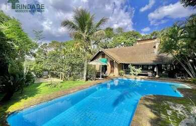 Imagem: A casa em condomínio possui 3 Dormitórios, 3 Banheiros, 5