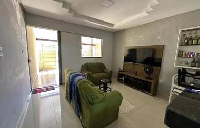 Imagem: A casa possui 2 Dormitórios, 1 Banheiro, 60m² de Área e