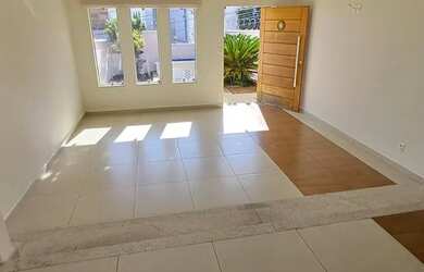 Imagem 3: Excelente casa a venda no Santa Luiza ao lado do Shopping