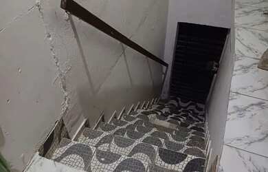 Imagem: A casa possui 2 Dormitórios, 1 Banheiro e está localizado