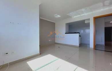 Imagem: O apartamento possui 2 Dormitórios, 2 Banheiros, 2 Vagas na