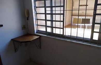 Imagem: A casa possui 2 Dormitórios e 4 Banheiros e está localizado