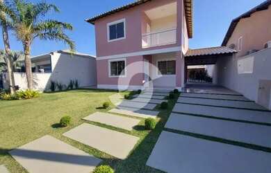 Imagem: A casa em condomínio possui 3 Dormitórios, 2 Banheiros, 4