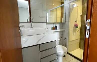 Imagem: O apartamento possui 2 Dormitórios, 2 Banheiros, 1 Vaga na