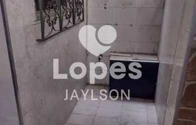 Imagem: A casa possui 4 Dormitórios, 3 Banheiros, 90m² de Área e