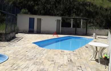 Imagem: A fazenda possui 9.500m² de Área, Área de serviço e está