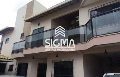 Imagem: A casa possui 4 Dormitórios, 4 Banheiros, 3 Vagas na garagem