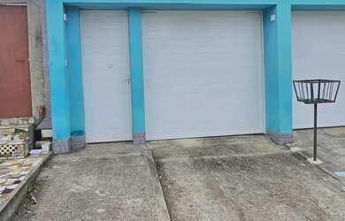 Imagem: A casa possui 2 Dormitórios e está localizado em Das Graças