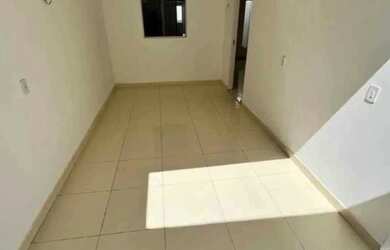 Imagem 2: 02- Casa no Ipem Turu. Varanda, 2 Vagas na garageme3 Dormitórios