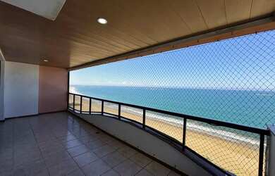 Imagem: O apartamento possui 4 Dormitórios, 3 Banheiros, 2 Vagas na