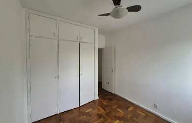 Imagem 14: Apartamento à venda com 4 dormitórios sendo 1 suíte, 2 banheiros e...