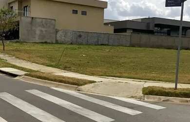 Imagem: O terreno possui 652m² de Área e está localizado em Parqville