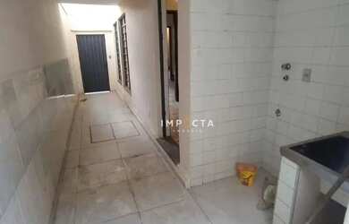 Imagem 10: Casa com 2 dormitórios à venda, 200 m² por R$ 900.000,00 - Centro - Pouso Alegre/MG