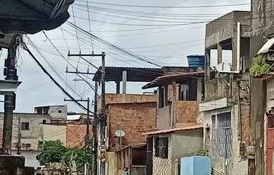 Imagem 2: Casa na principal. Varanda, 140.000m² de Área, 3 Banheirose5 Dormitórios